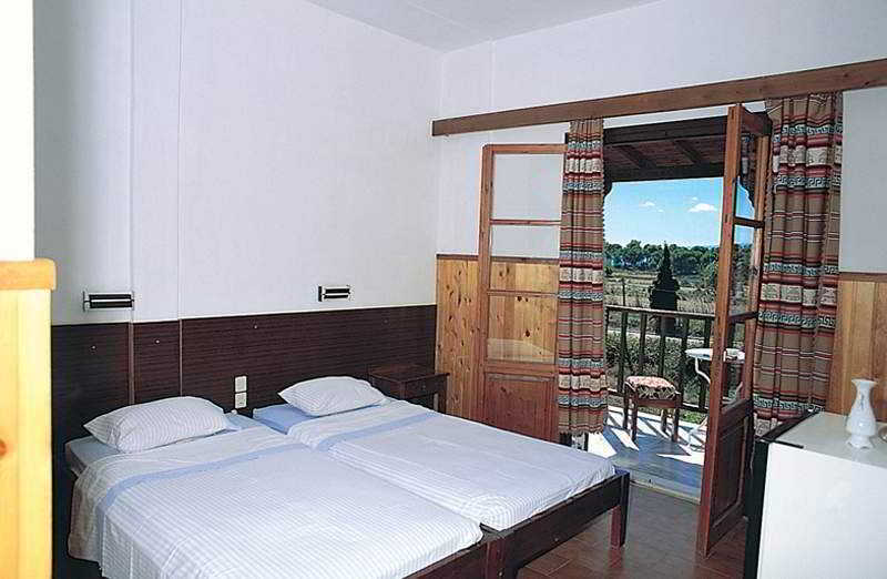 Zeus Hotel Koukounaries Exterior foto